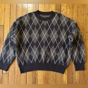 brown argyle pattern sweater "oversized"